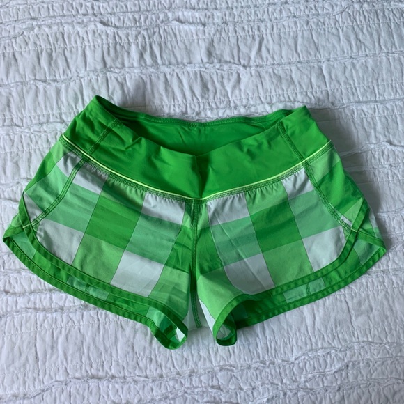 Green Checkered Pattern Lululemon Run Speed Short - Picture 1 of 3